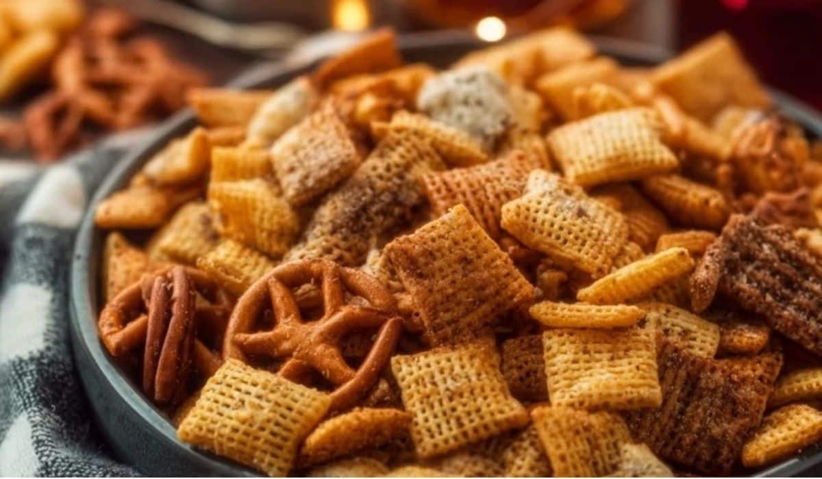 Easy Homemade Chex Mix: Oven & Microwave Recipes